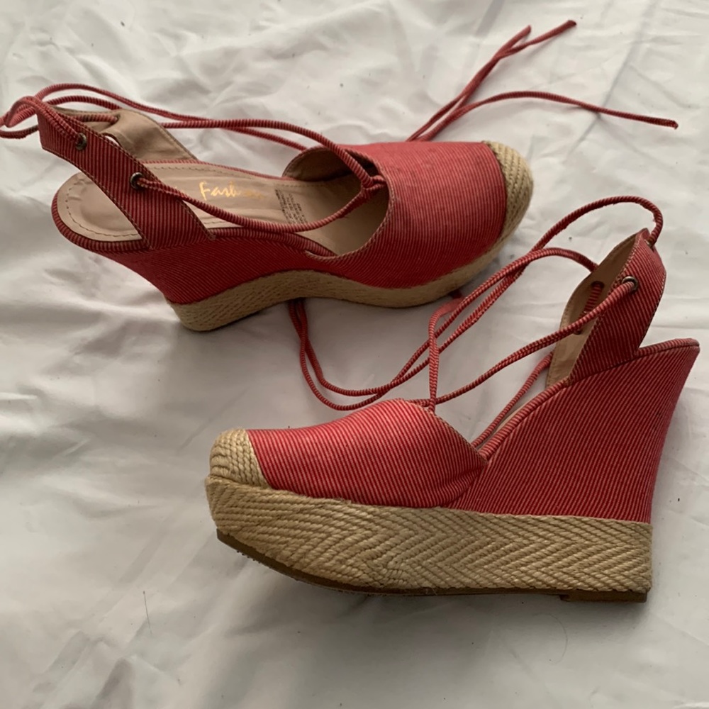 Cute summer heels size 9.5